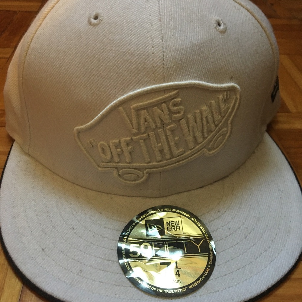 Vans off the wall snapback